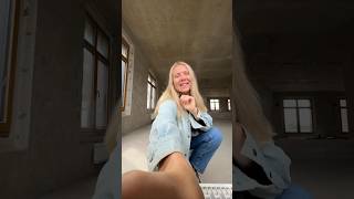 Хочешь узнать из какой квартиры такой вид? #санктпетербург #недвижимость #квартира